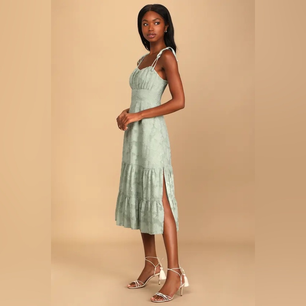 Lulus Sweet Sentiments Sage Green Jacquard Tiered Midi Dress size L - Picture 2 of 9